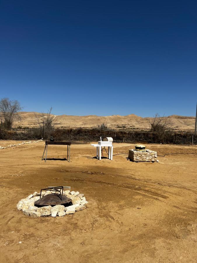 צימראוון בחוות זית המדבר Sede Boqer Exterior foto